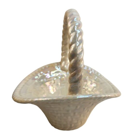 White Iridescent Ceramic Basket With Braided Handle Vintage Handmade - Picture 7 of 10